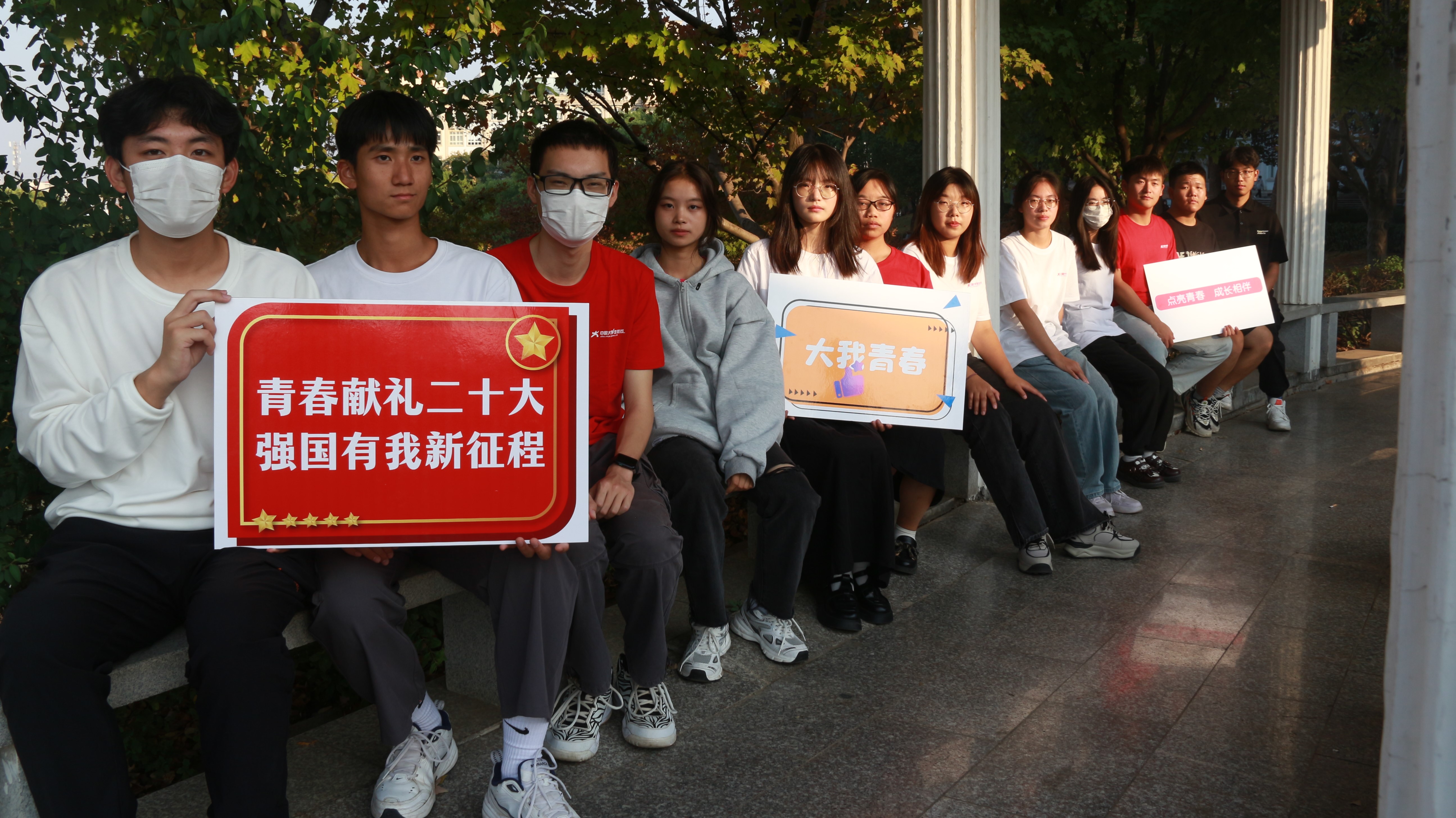 武昌理工学院校园行2 .JPG 武昌理工学院校园行2 .JPG