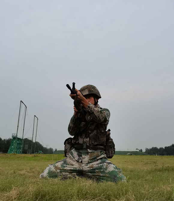 武昌理工学院退役复学大学生陈奇：退役不褪色 初心永不变