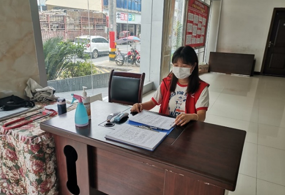 武汉高校一班级十名大学生投身抗疫志愿服务一线